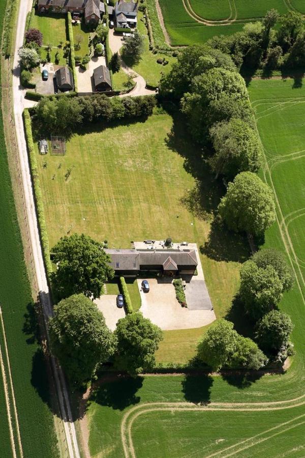 Mulberry Barn Bed & Breakfast Micheldever Dış mekan fotoğraf