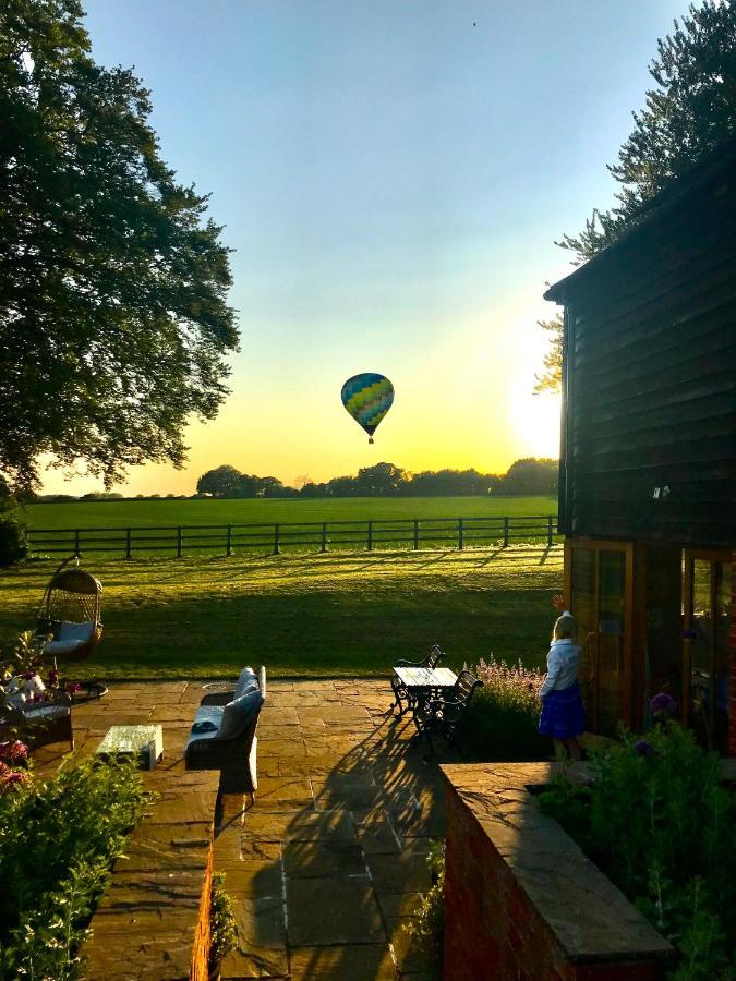 Mulberry Barn Bed & Breakfast Micheldever Dış mekan fotoğraf